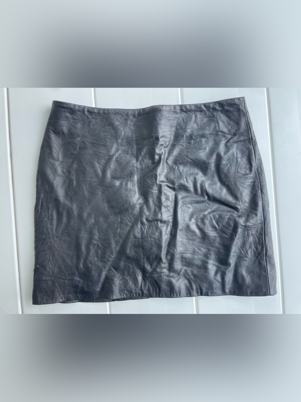 BCBG Max Azria Genuine Leather Mini Skirt, Size 0